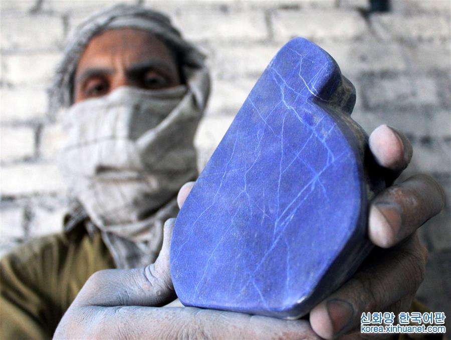 （一带一路·好买卖）（1）巴基斯坦加工的青金石走俏市场