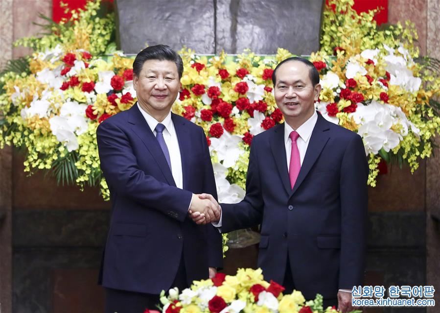 （时政）习近平同越南国家主席陈大光举行会谈